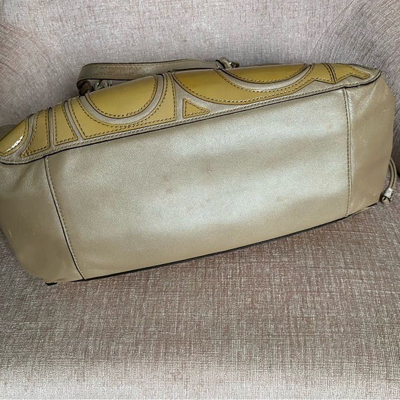 COACH PEYTON OPTIC PATRNT LEATHER BAG - Picture 12 of 16